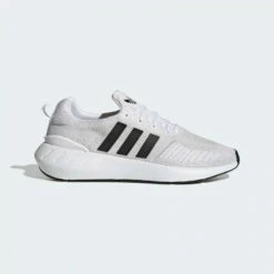 Adidas Swift Run 22