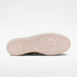 Converse Chuck Taylor All Star Lift Platform DIY Beads 11 Converse Chuck Taylor All Star Lift Platform DIY Beads -France Chaussure Soldes 2024 chuck taylor all star lift platform diy beads 4