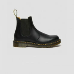 Dr. Martens Doc Martens Chelsea Boots 2976