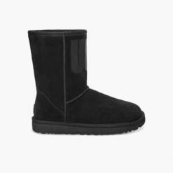 UGG Classic Short Rubber