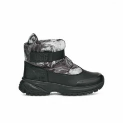 UGG Yose Puff Marble