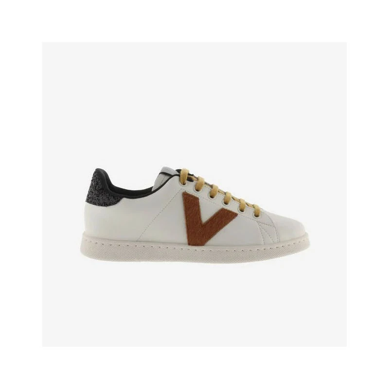 Victoria Tenis 3 Victoria Tenis